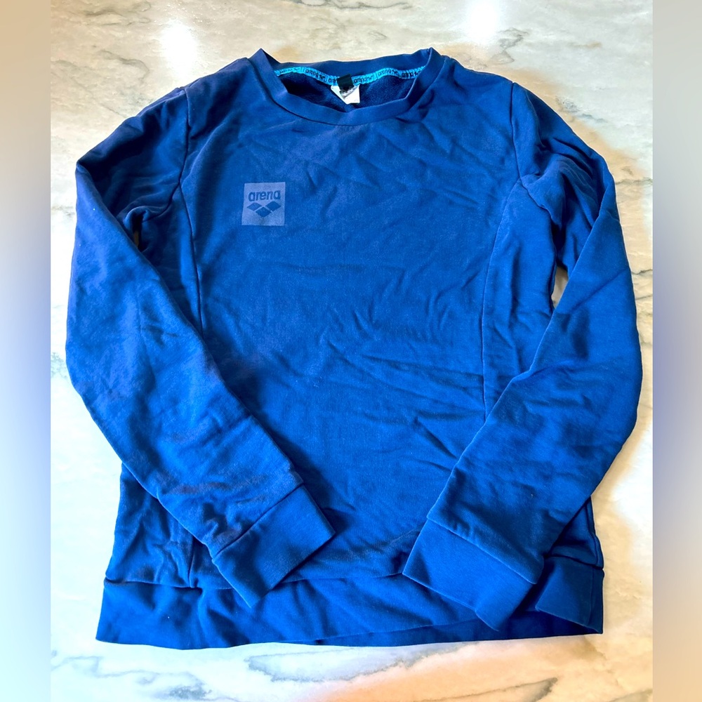 Arena crew neck!
